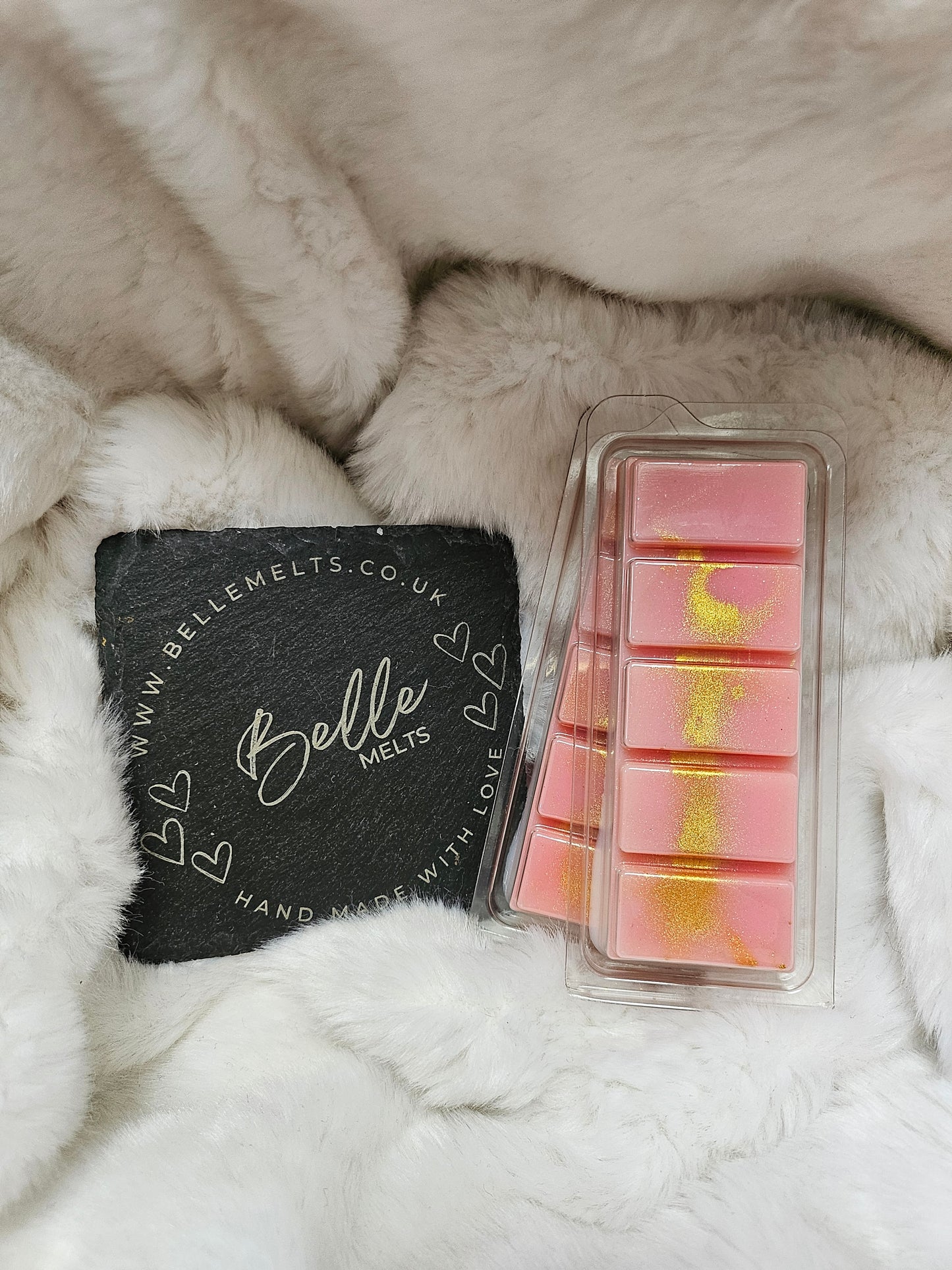 Dark Plum & Sandalwood