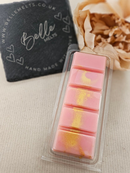 Dark Plum & Sandalwood