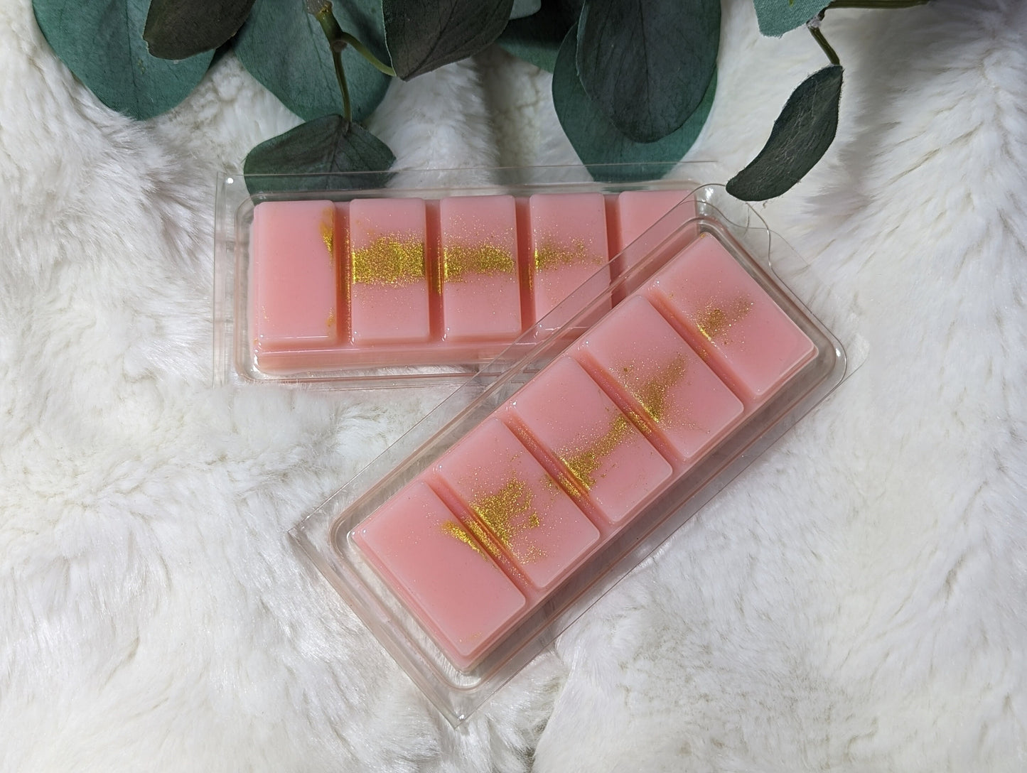 Dark Plum & Sandalwood